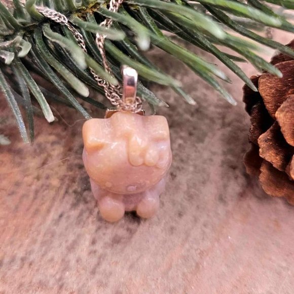Nature Chrysanthemum Coral Stone Carved Hello Kitty Pendant Necklace - Picture 9 of 10
